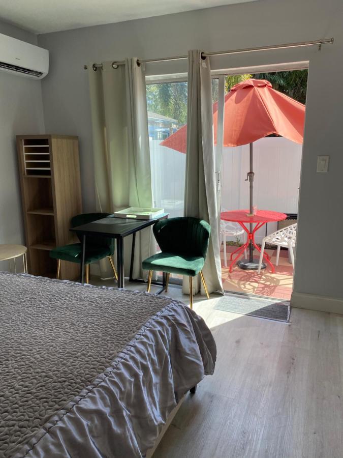 Cozy Studio Near Atlantic Ave W/Private Patio Apartment Delray Beach Exterior photo